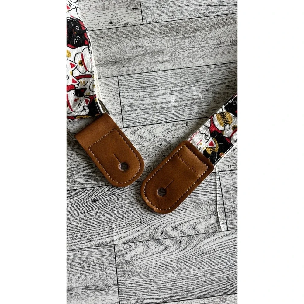 MUSIC FIRST‎ Original Design Fortune Cat Maneki Neko Canvas Leather Camera Strap